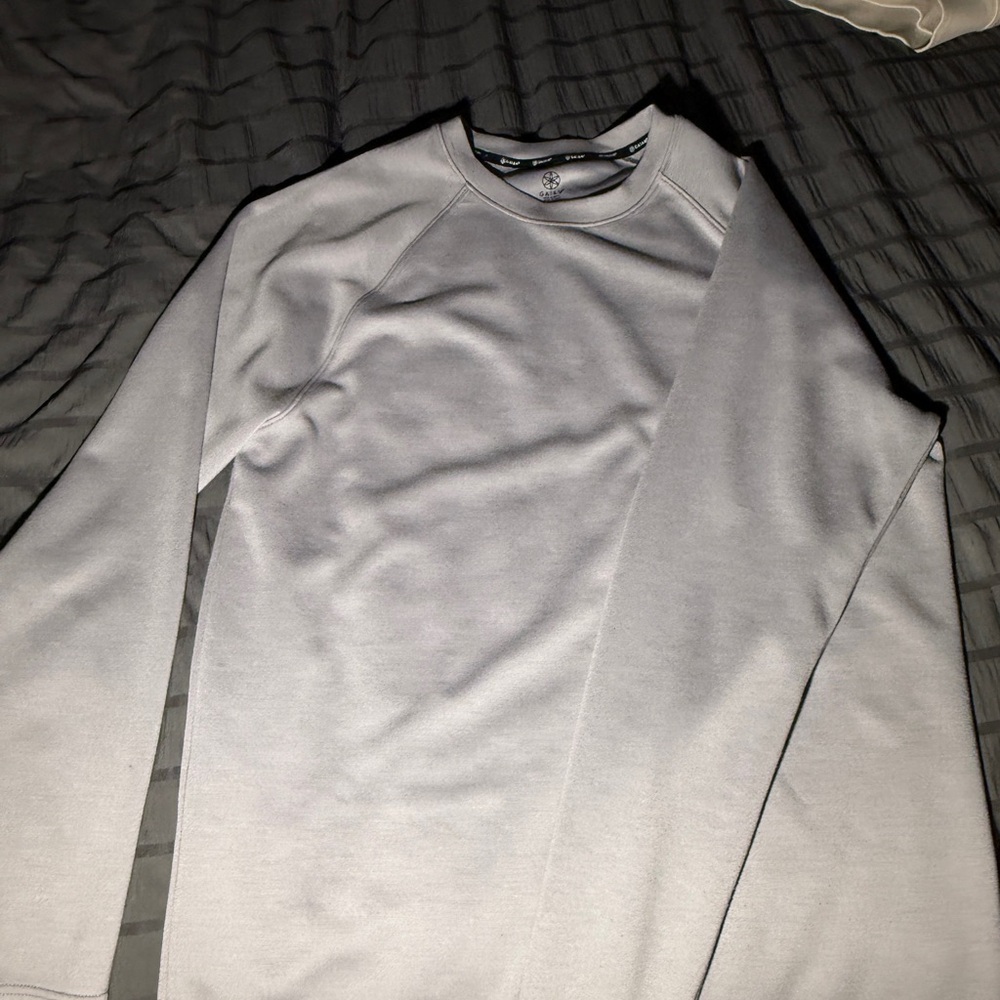 GAIAM Light Gray Activewear Top - Picture 3 of 3